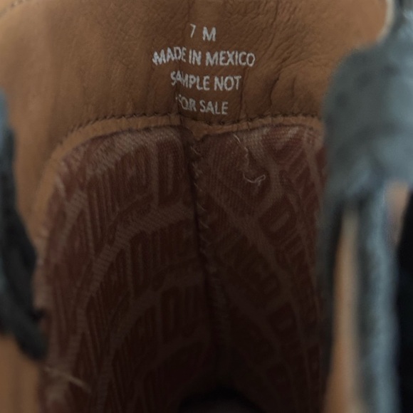 Dingo Women's Montauk Fringe Round Toe Moccasin Western Boot NIB - Picture 8 of 10